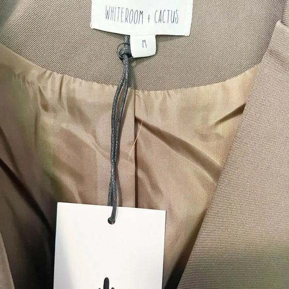 NWT‎ VICI Oversized Blazer in Cocoa size Medium - Picture 6 of 7